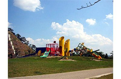 十六所公園