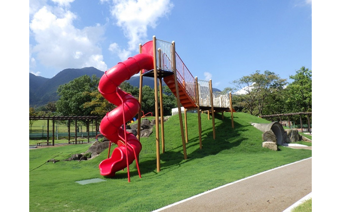 県営養老公園こどもの国　ーわんぱくひろばー