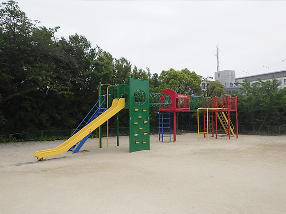 大府小学校