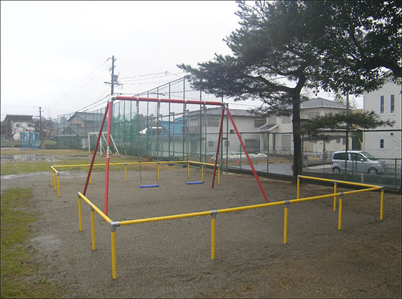 国府小学校