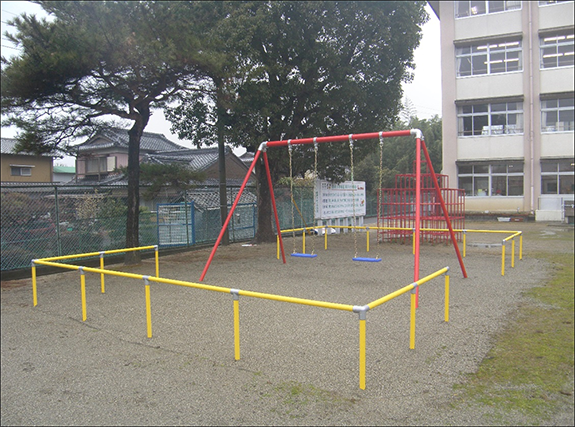 国府小学校