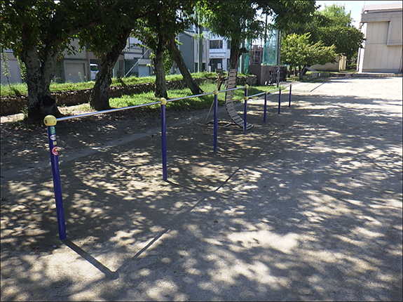 養正小学校