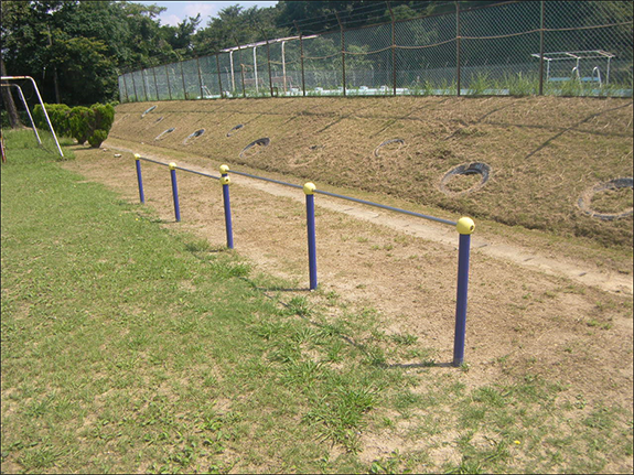 明小学校